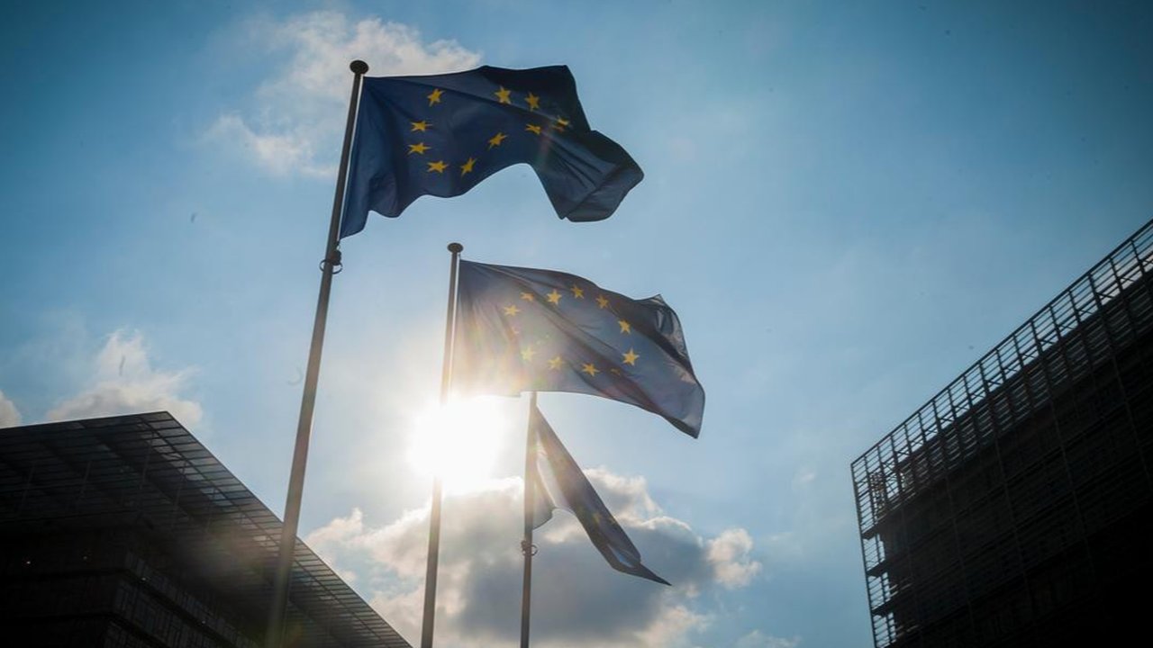 European Union interior ministers have decided to allow the two eastern European countries ascension to the Schengen free movement area.