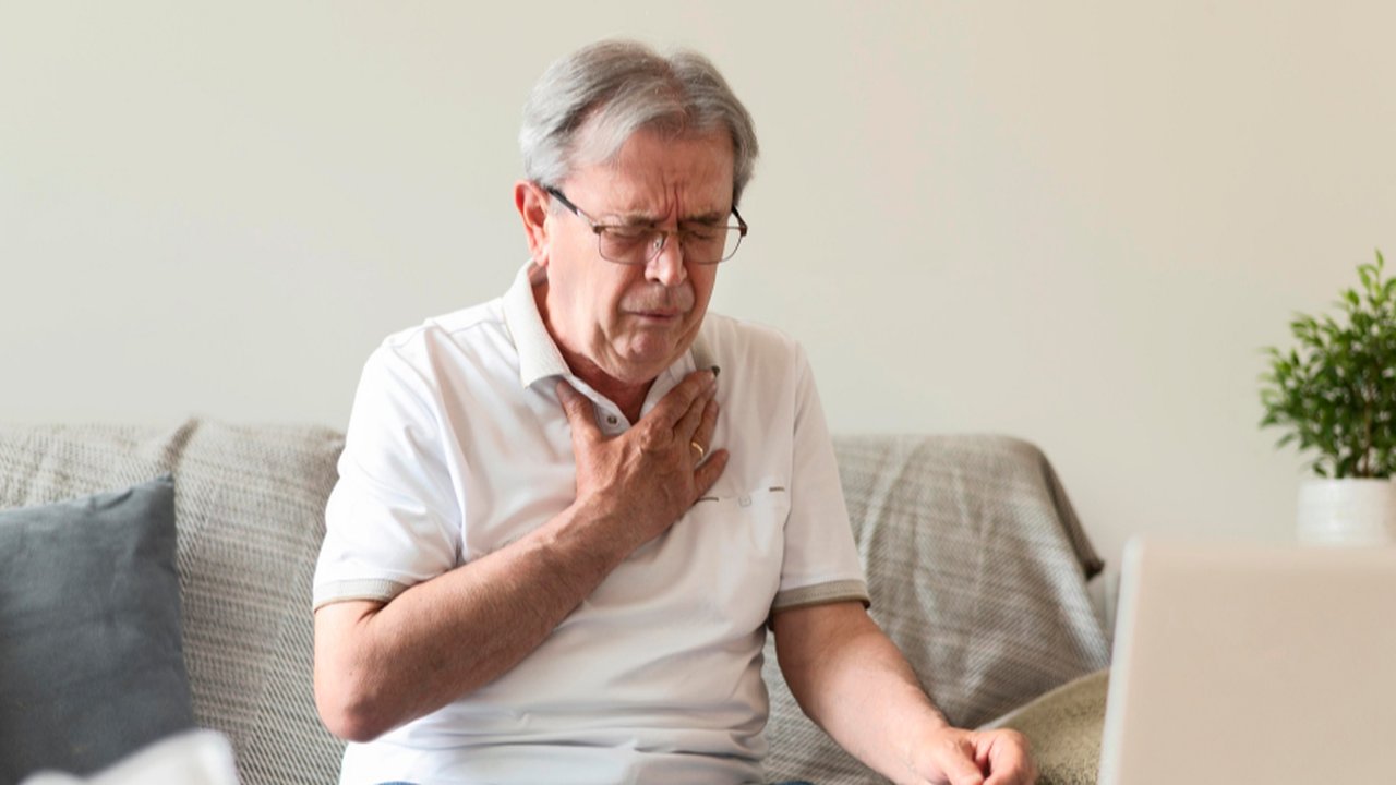 Serangan Jantung Tak Datang Mendadak, Ini 7 Gejalanya Sebulan Sebelum