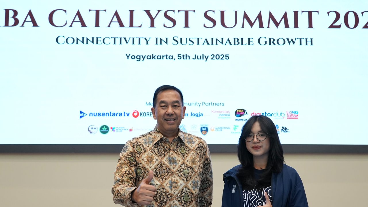 Wakil Direktur Utama Telkom Muhammad Awaluddin di MBA Catalyst Summit 2025