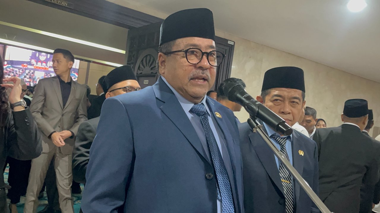 Tidak Ada Pujian, Begini Komentar Singkat Rano Karno Viral Ketua RT Termuda Bereskan Masalah Jalan