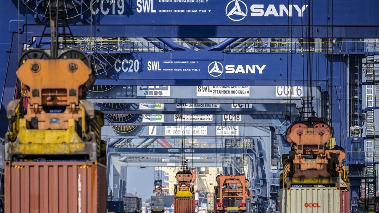 Kebijakan Tarif Trump Bikin Amerika Cuan USD50 Miliar, Tertinggi Sejak Awal 2025