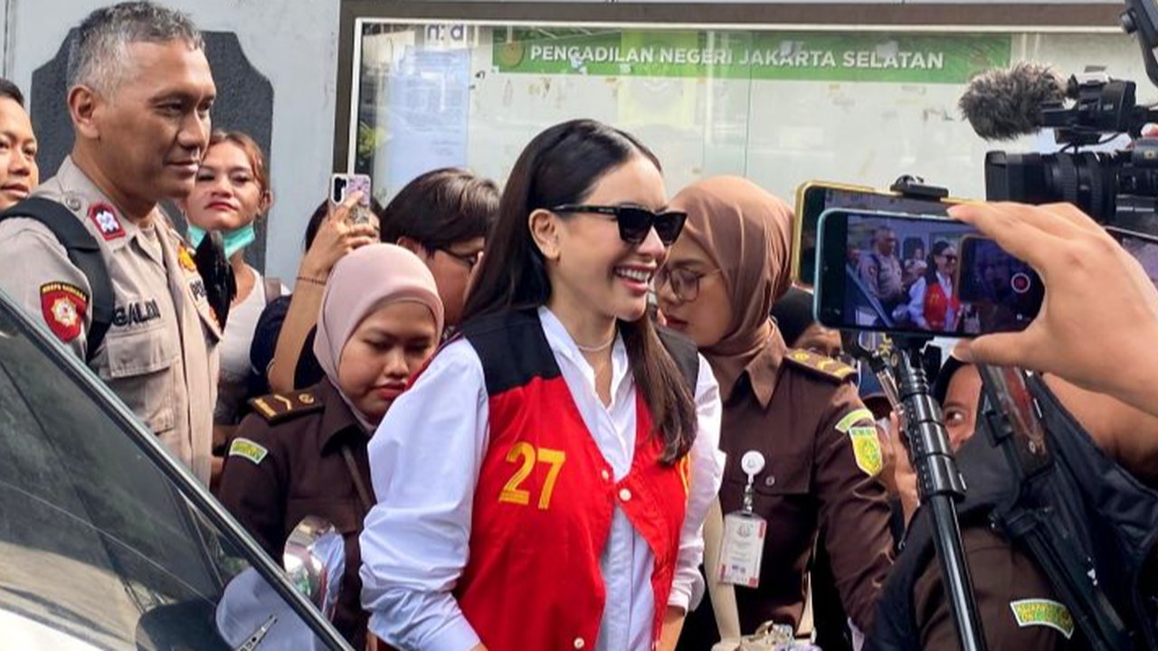 Putusan Sela, Hakim Tegas Tolak Eksepsi Nikita Mirzani