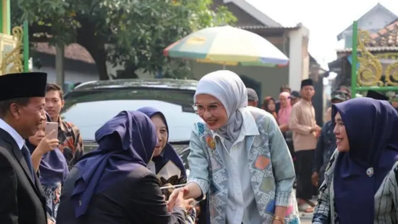 Gaya Outer Arzeti Bilbina