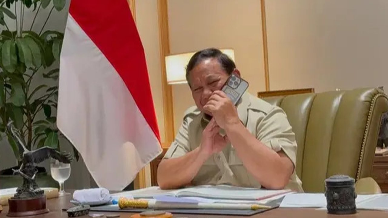 Presiden Prabowo Subianto resmi meneken Undang-Undang Nomor 1 Tahun 2025 tentang Badan Usaha Milik Negara (BUMN) yang didalamnya mengatur pembentukan Danantara. (Arief/Liputan6.com)
