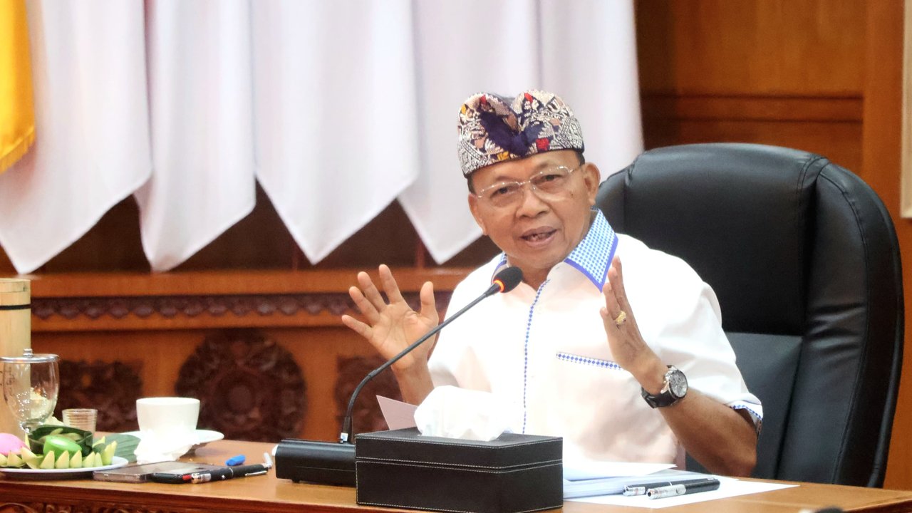 Gubernur Bali I Wayan Koster