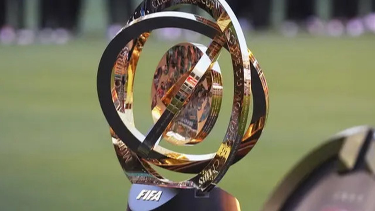 Trofi Piala Dunia Antarklub 2025 (FIFA)