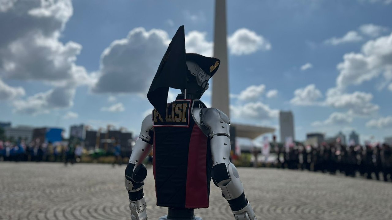 30 unit robot canggih Polisi