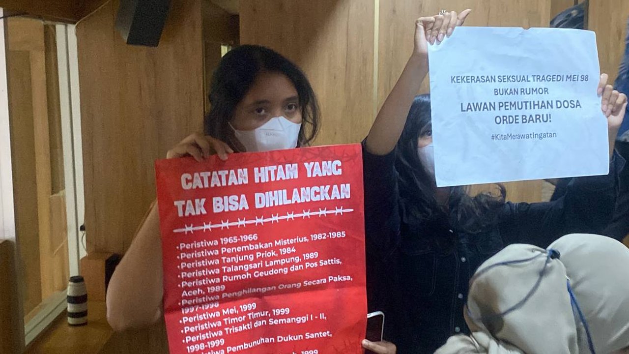 Fadli Zon Digeruduk Massa saat Rapat Buku Sejarah dengan DPR