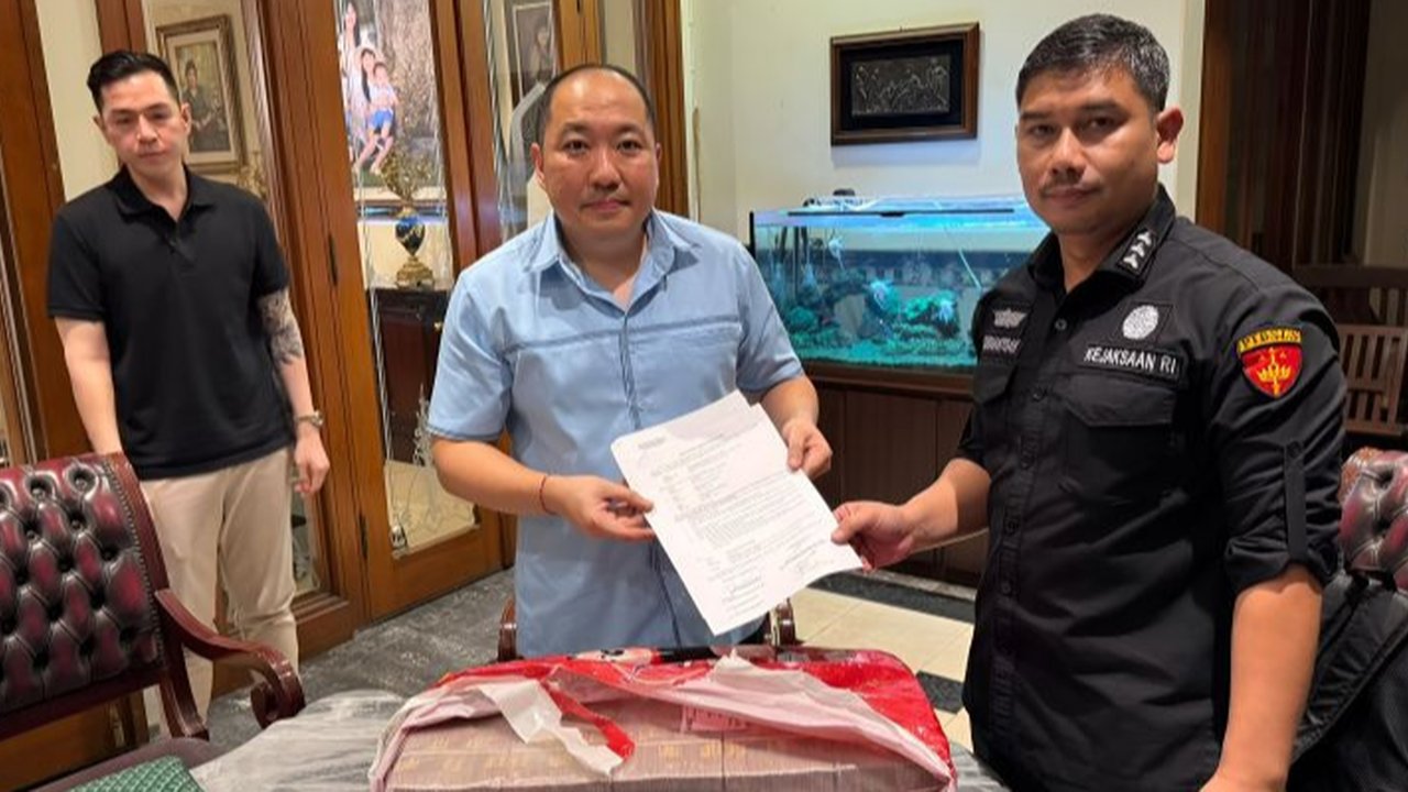 penggeledahan rumah dirut sritex Iwan Kurniawan Lukminto