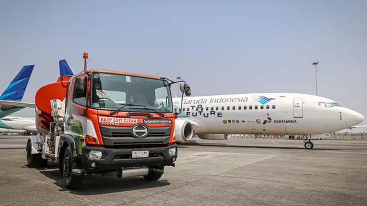 Virgin Australia Airlines jadi maskapai internasional pertama yang menikmati layanan SAF PT Pertamina Patra Niaga dari Aviation Fuel Terminal (AFT) Ngurah Rai, Bali. (dok Pertamina)