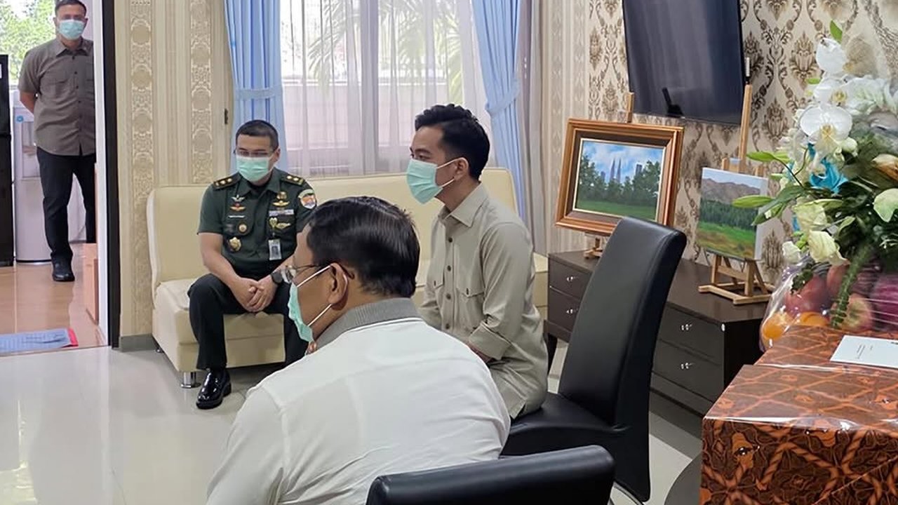 Jenguk ke RSPAD, Gibran Ungkap Kondisi SBY yang Sebenarnya