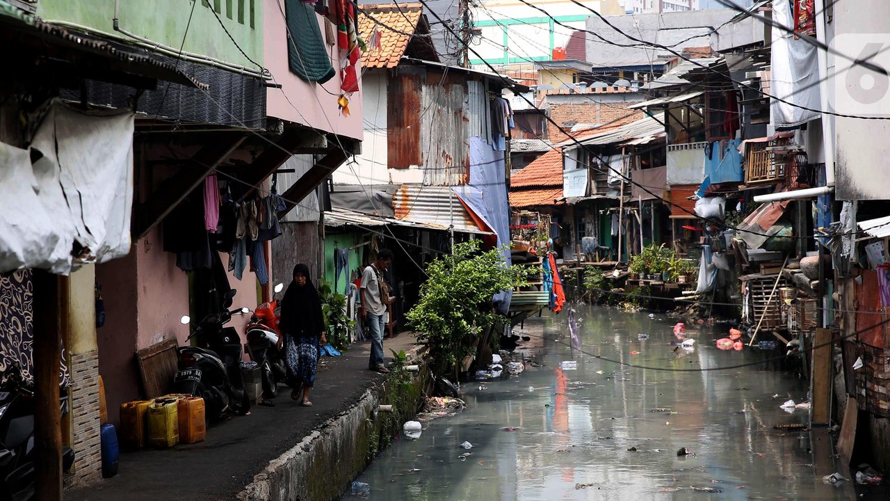 Ilustrasi gejala sosial, kemiskinan. (Photo by Chor Tsang on Unsplash)