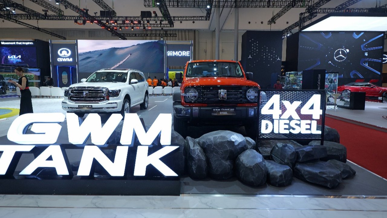 Harga dan Spek Tank 300 Diesel, SUV Besutan GWM
