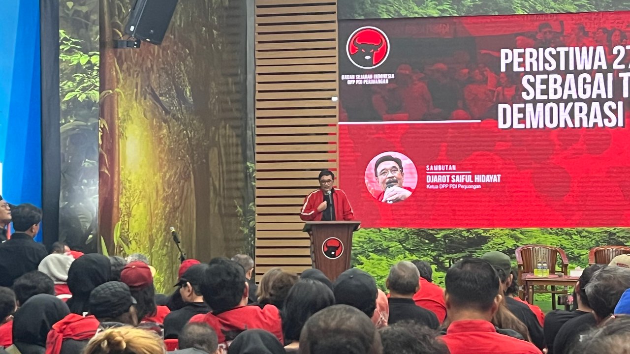 Djarot PDIP: Kasus Tom Lembong dan Hasto Dicari-cari Kesalahannya, Kasus Minyak Goreng dan Gratifikasi Jet Lewat