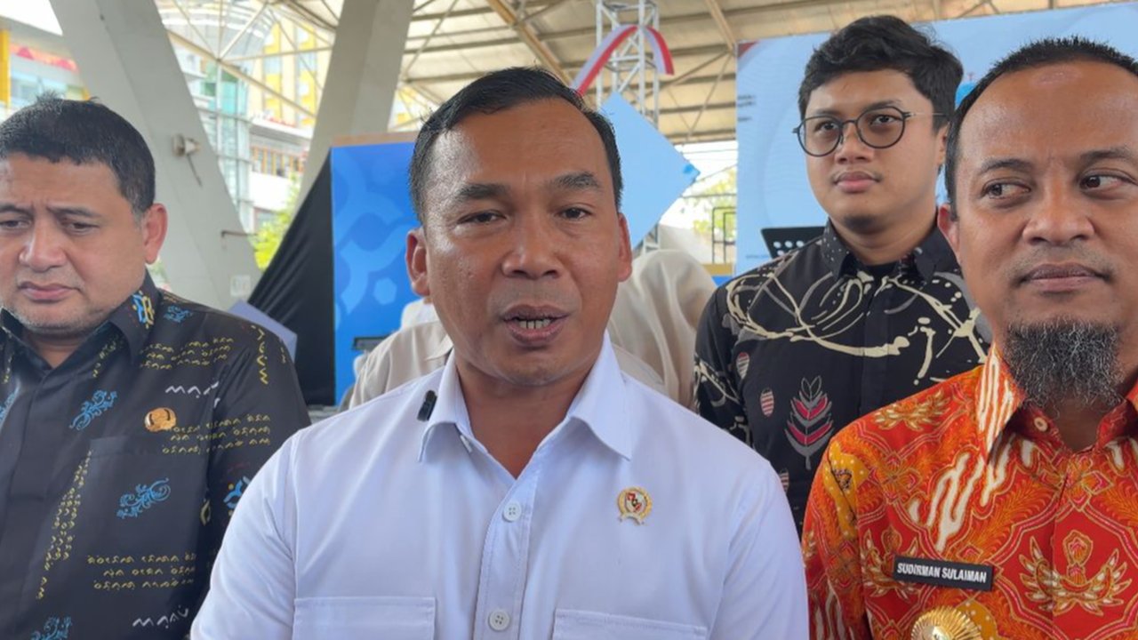 Menteri Kependudukan dan Pembangunan Keluarga Wihaji