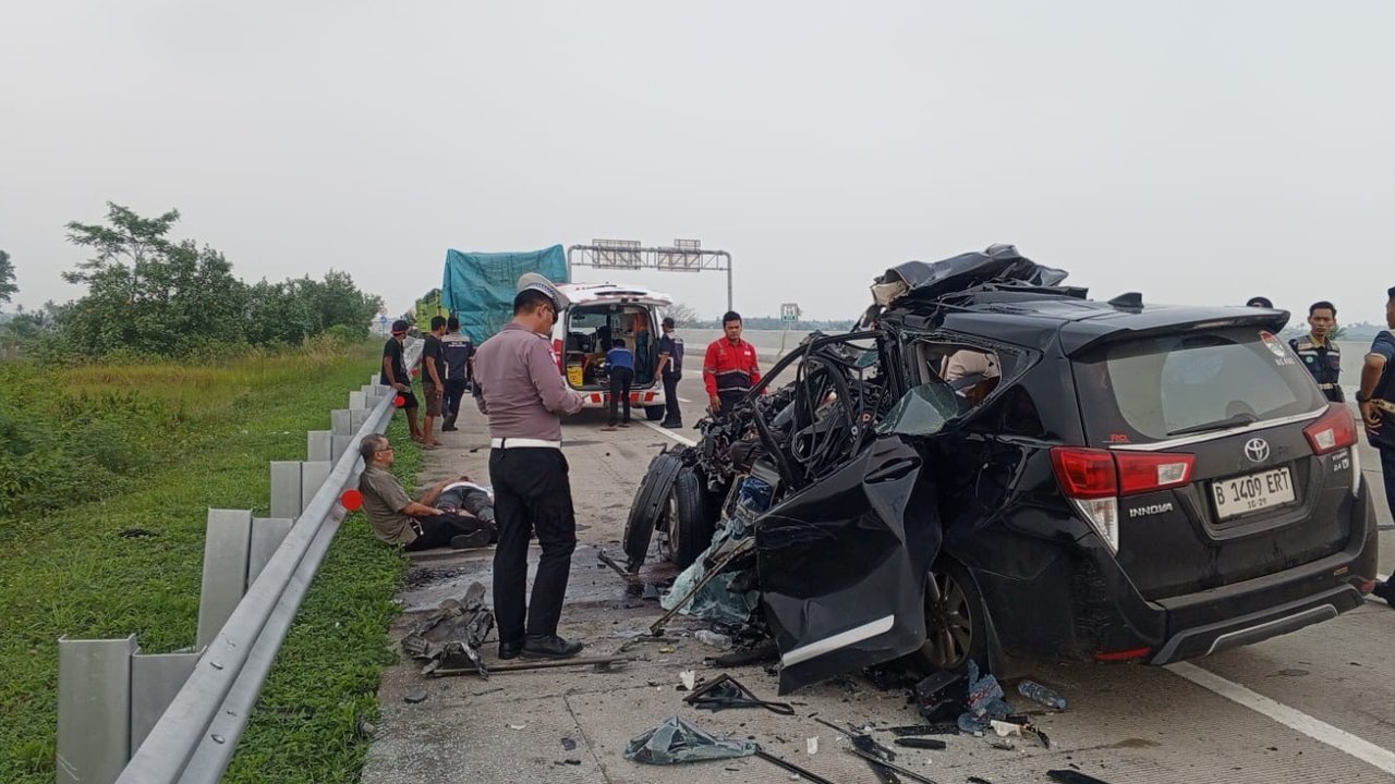 Kronologi Mahasiswa Kecelakaan di Tol Trans Sumatera, Tabrak Hino dari Belakang