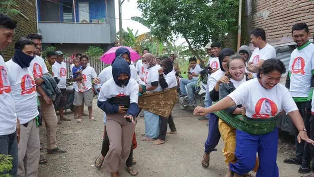 Rangkaian penutupan peringatan Bulan Bung Karno 2024 digelar di Parkir Timur Senayan, Gelora Bung Karno, Jakarta, Minggu (30/6). Kegiatan diisi dengan lomba lari bertajuk Soekarno Run. (Foto: