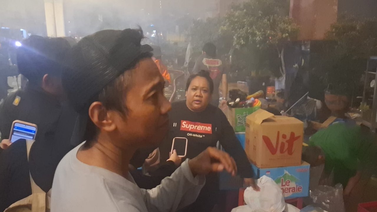 pedagang pasar taman puring