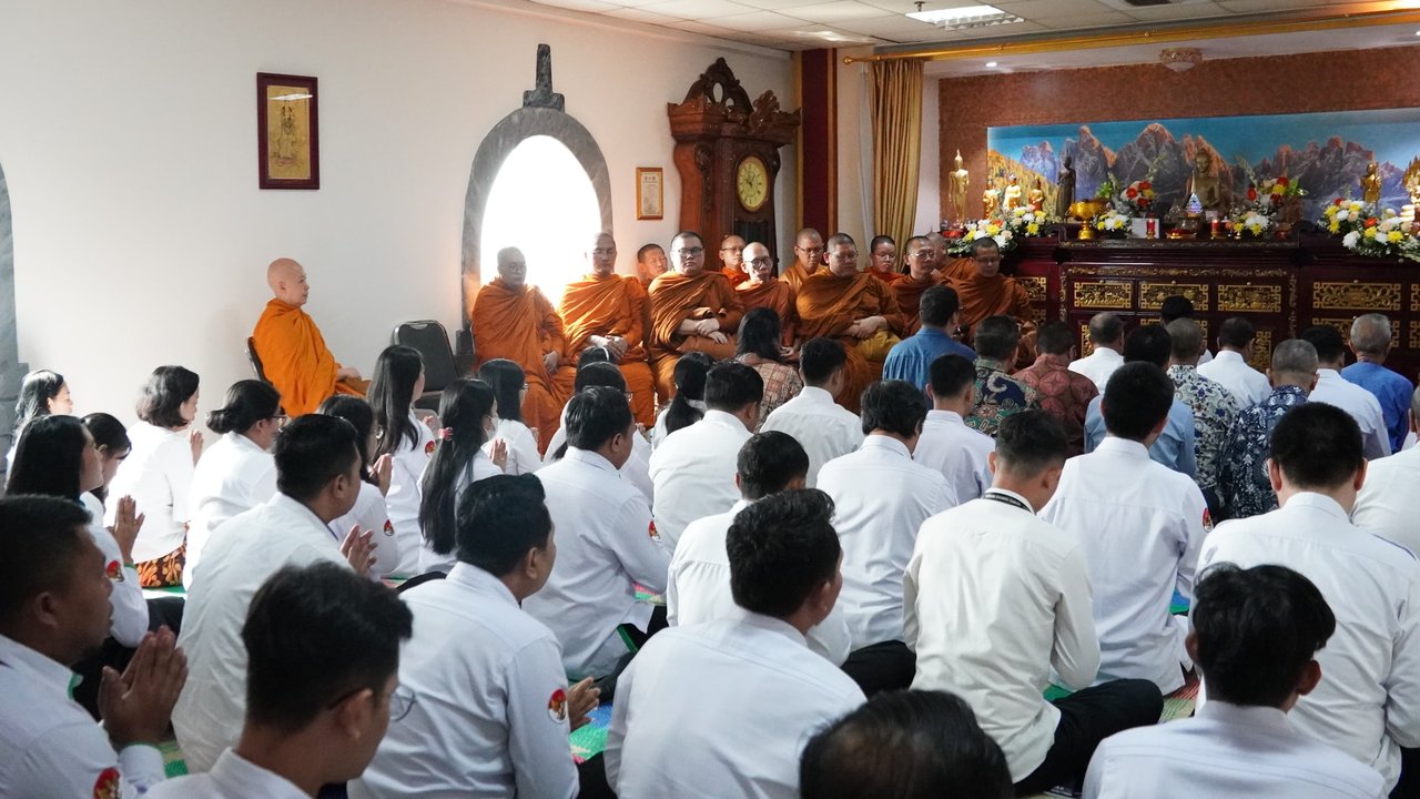 Peringati Hari Asadha 2569 BE, Momentum Perkuat Spiritualitas ASN Bimas Buddha