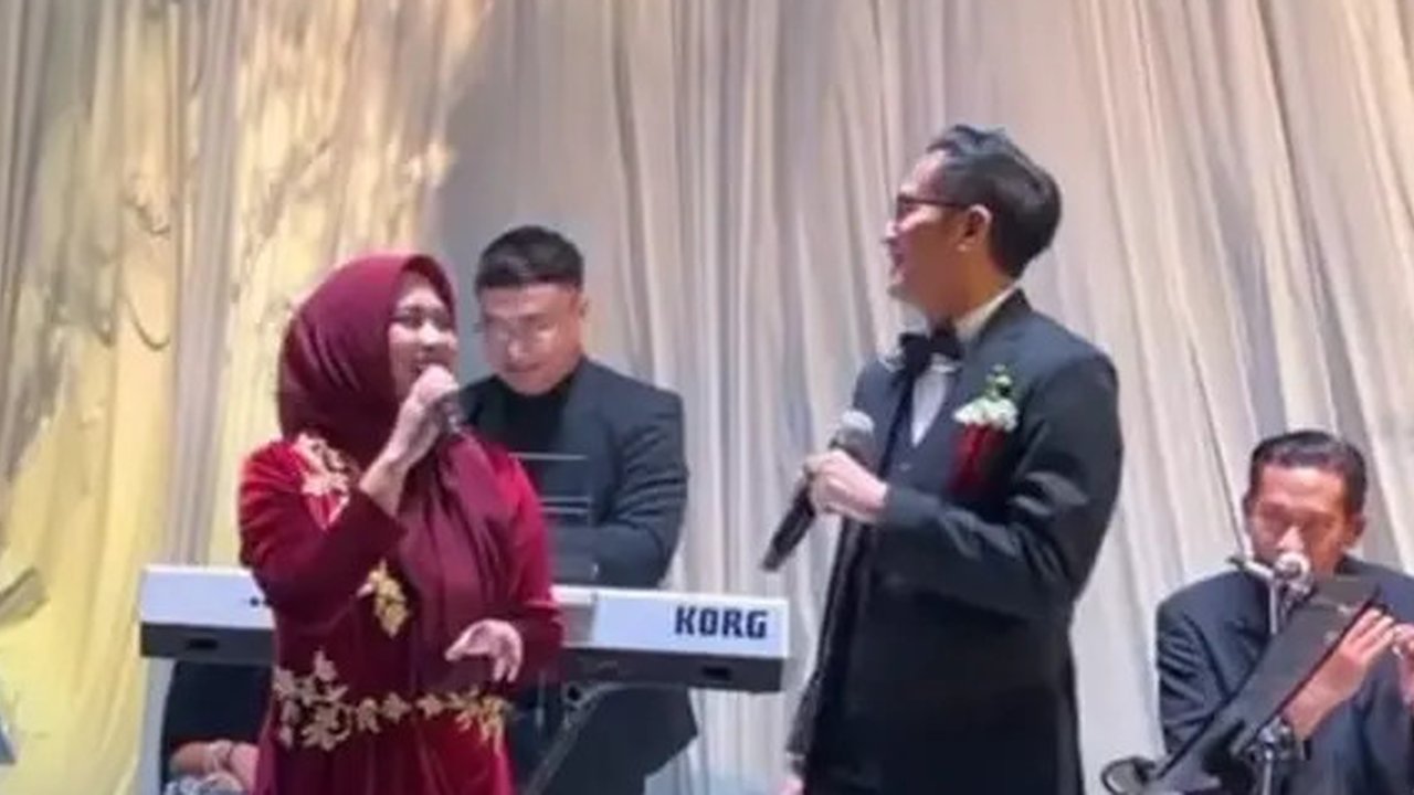 Aldi Bragi Duet dengan Ikke Nurjanah (Instagram @ikkenurjanah0518)