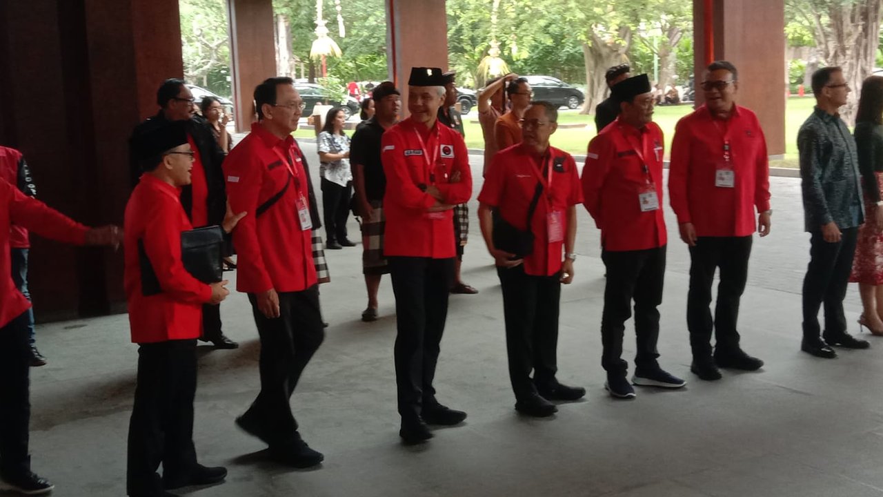 Potret Elite PDIP Berbaris Sambut Megawati di Bimtek Bali, Ada Ahok hingga Ganjar Pranowo