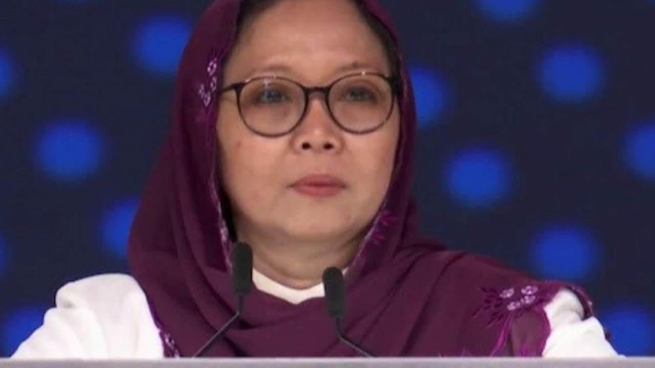 Aktivis kemanusiaan Alissa Wahid menyerukan pentingnya meredam fanatisme kelompok untuk menjaga Persatuan Nasional di tengah dinamika sosial. Apa urgensinya?