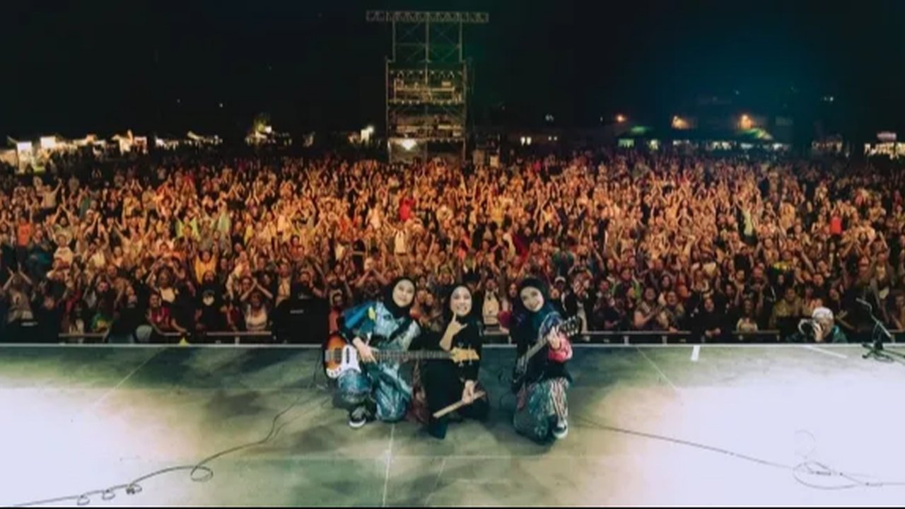 Mengintip Perjalanan Tur Eropa Voice of Baceprot, Awali Perjalanan di Festival Colours of Ostrava Ceko!