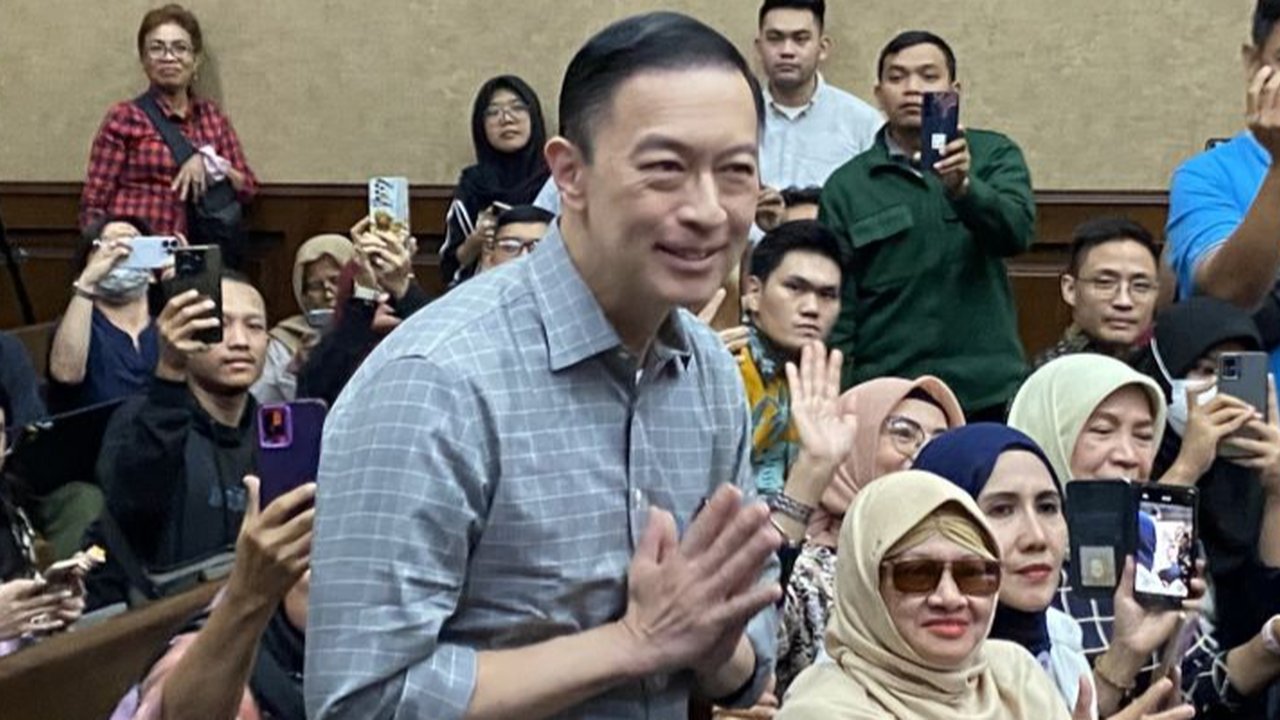 Simpatisan Teriak 'Hidup Tom Lembong' di Sidang Tuntutan Kasus Korupsi Importasi Gula