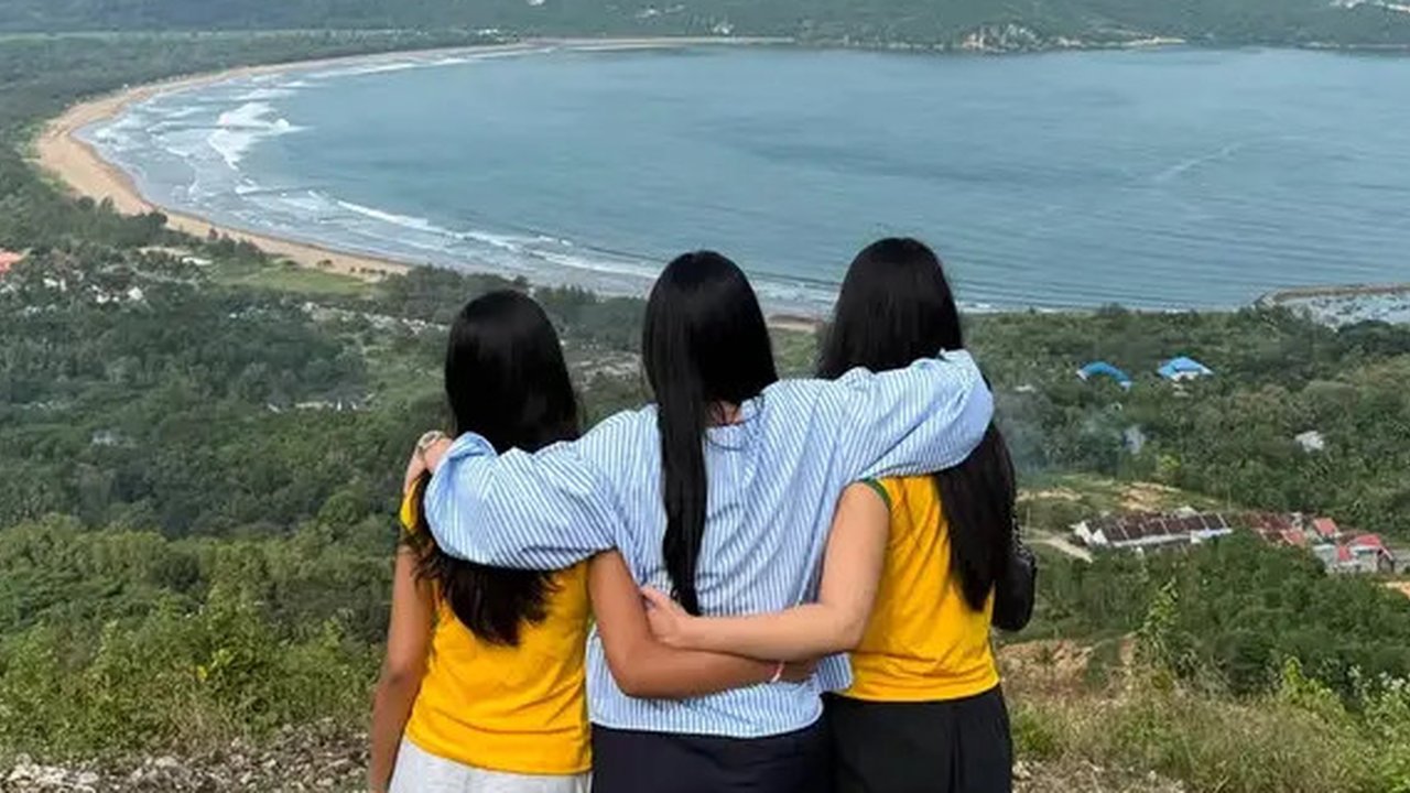 Galeri Foto Annisa Yudhoyono dan Anak Jalan-jalan ke Pacitan (Instagram/@annisayudhoyono)