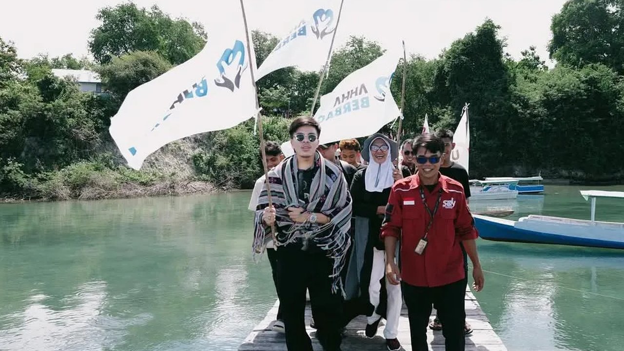 Atta Halilintar Cerita Pengalaman Seru dan Haru Naik Kapal Bawa Sapi Kurban