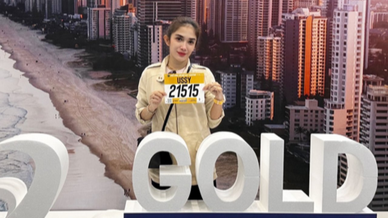 Potret Ussy Sulistiawaty Sukses Ikut Gold Coast Marathon, Ungkap Perjuangan Bertarung dengan Rasa Lelah