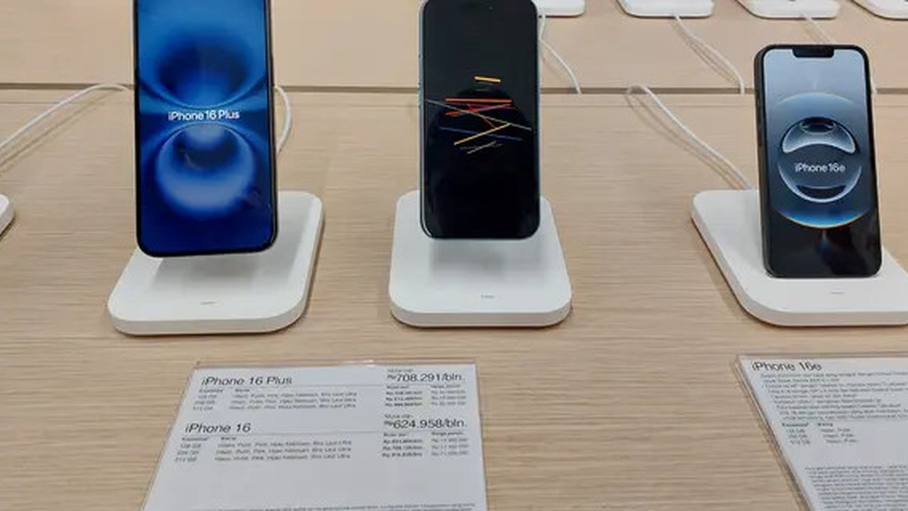 iPhone 16
