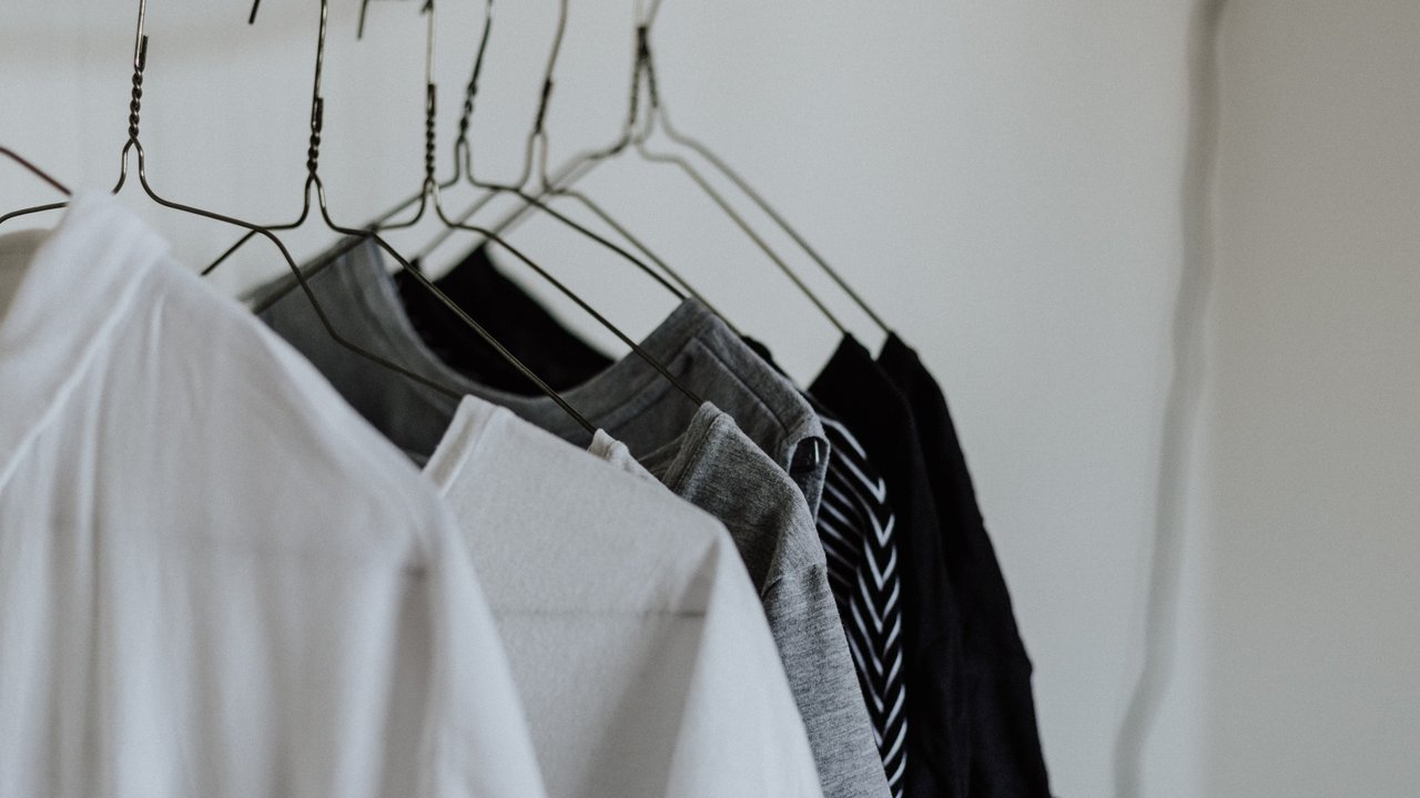 Ilustrasi cara menghilangkan spidol permanen di baju/Copyright unsplash/Priscilla du Preez