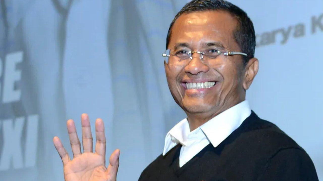 dahlan iskan_menteri bumn_Pemain dan crew_gala premiere film sepatu dahlan