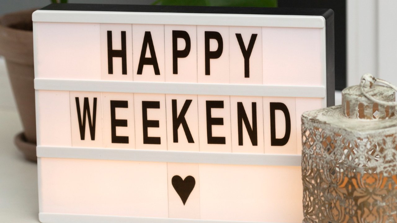 These happy Sunday quotes will bring more positive energy to your weekend.