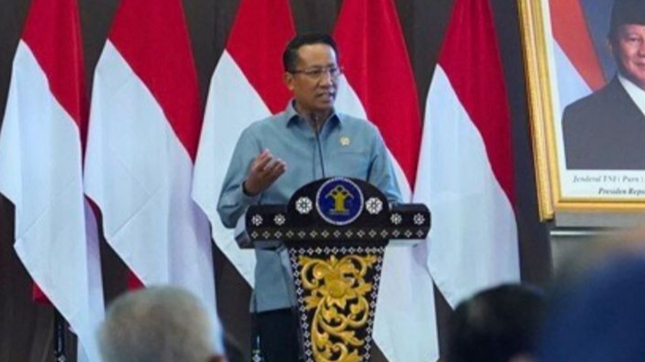 VIDEO: Tegas Menteri Hukum Ingatkan Anak Buahnya 