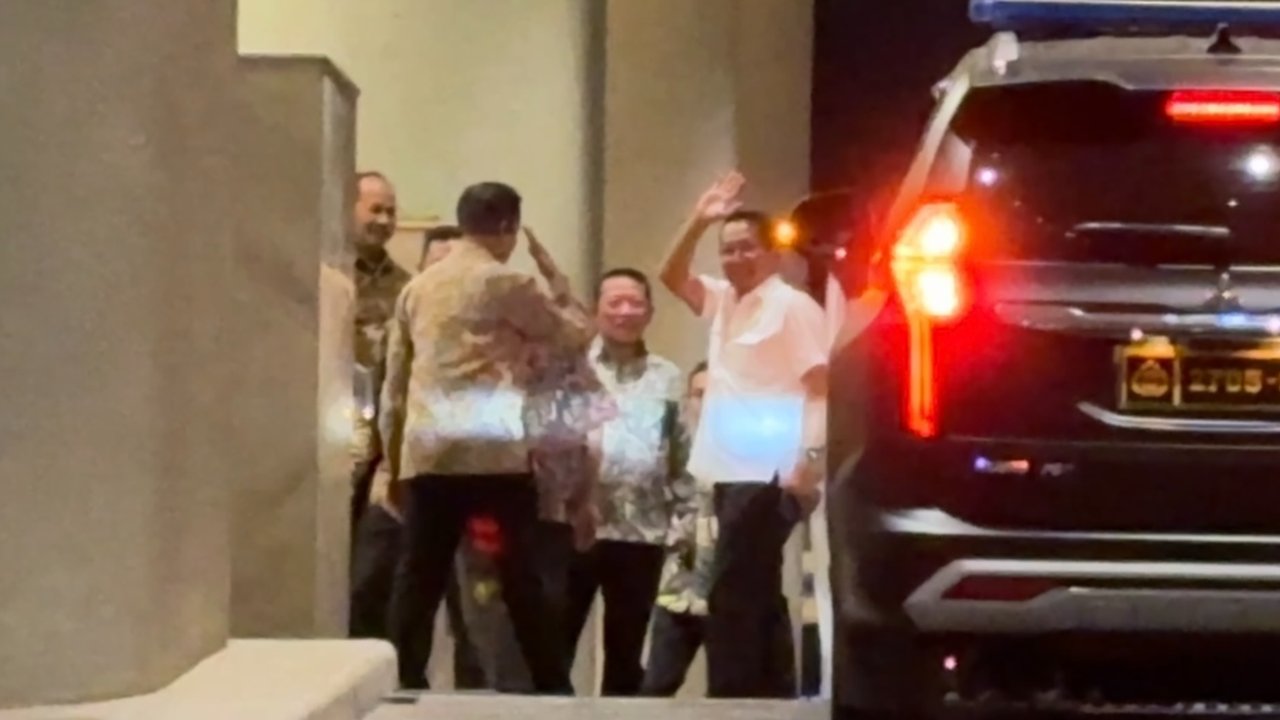 Langkah Hukum Baru, Menkumham Bawa Keppres Abolisi Tom Lembong ke Kejagung?