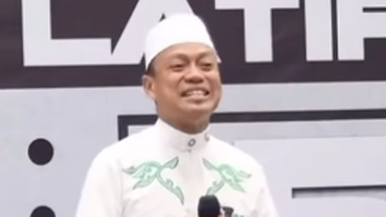 Ustaz Dasad Latif