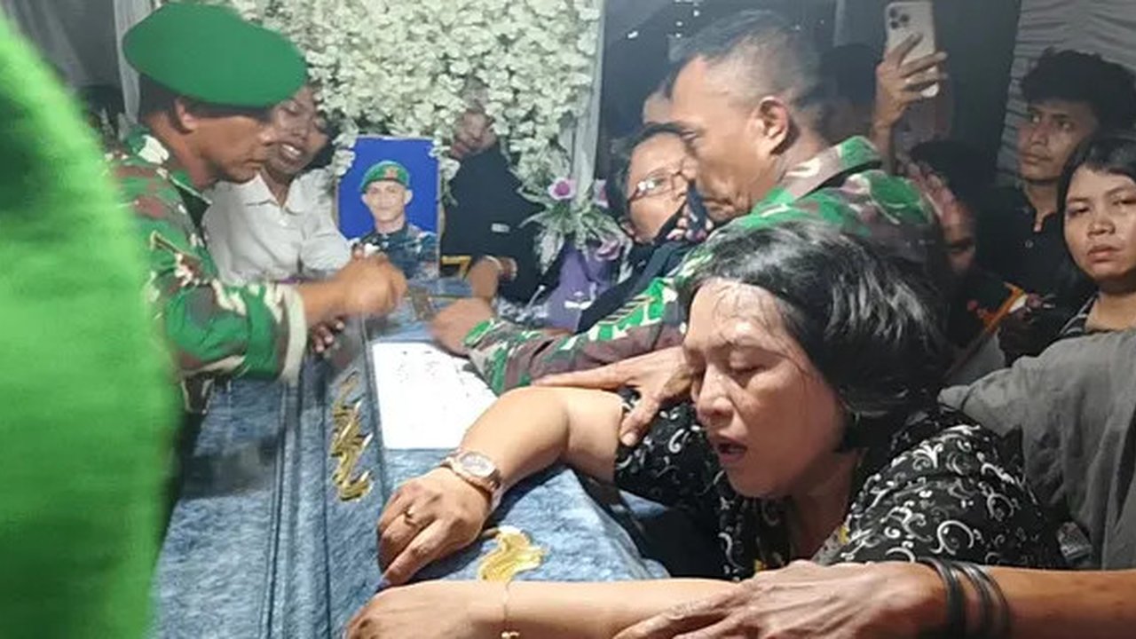Anggota DPR RI Gavriel Putranto Novanto siap membawa kasus Prada Lucky yang meninggal akibat dugaan penganiayaan senior ke sidang dewan, menuntut keadilan dan evaluasi menyeluruh.