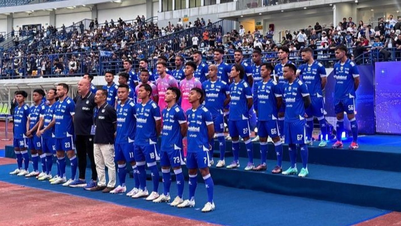 Pelatih fisik Persib Bandung ungkap kondisi prima tim jelang BRI Super League 2025/2026. Pemain Persib Bandung siap arungi kompetisi dengan semangat baru dan skuad lengkap.