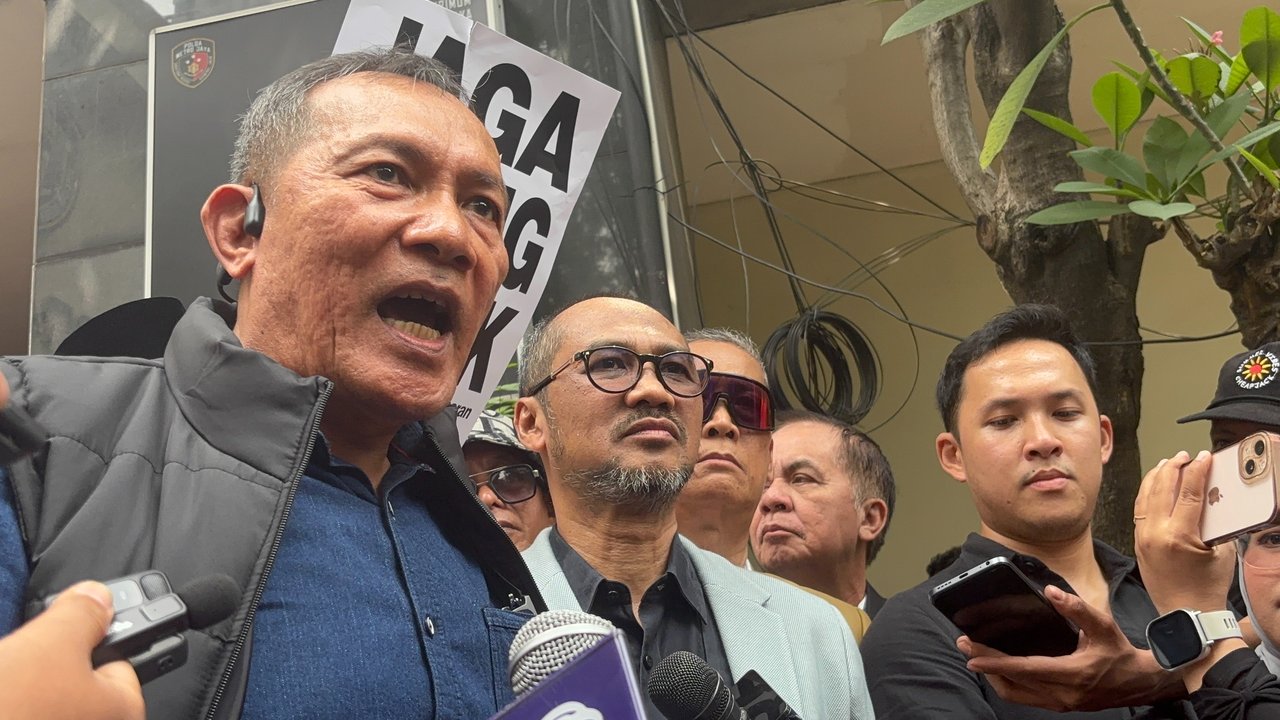 Blak-blakan Mantan Pimpinan KPK Dampingi Abraham Samad di Polda Metro