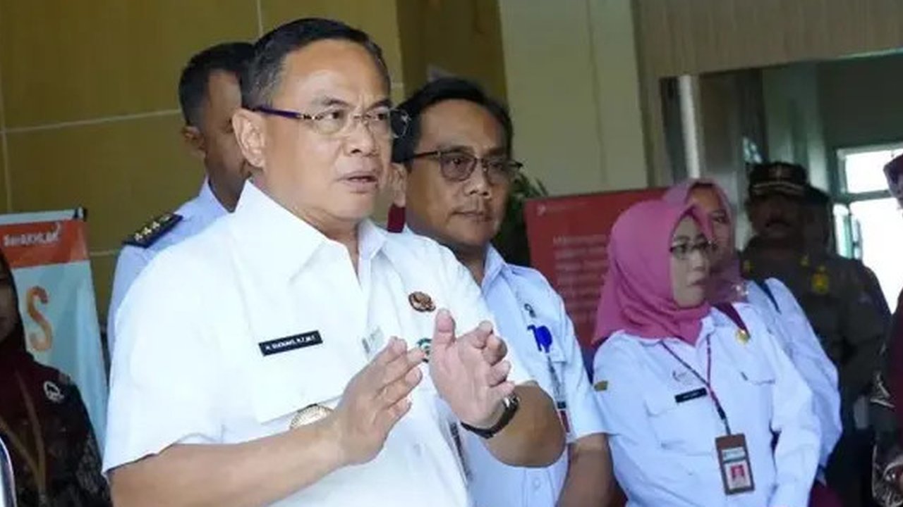 Bupati Pati Sudewo bicara kenaikan PBB 250 persen. (Liputan6.com/Arief)