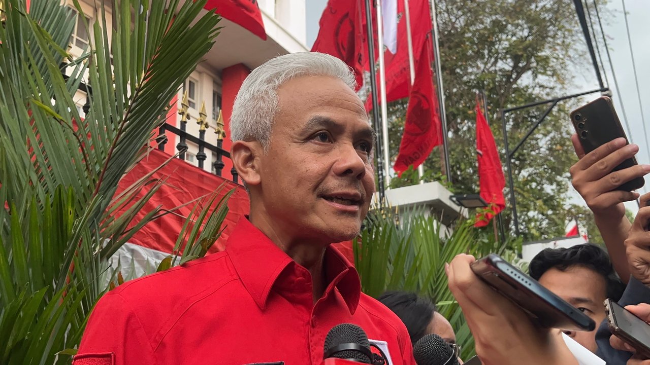 Hasto Kristiyanto Kembali Jabat Sekjen PDIP, Ganjar Pranowo Beri Komentar Begini