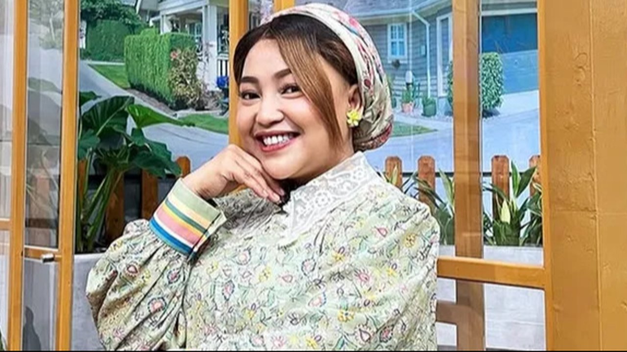 Mpok Alpa (Deki Prayoga/bintang.com)