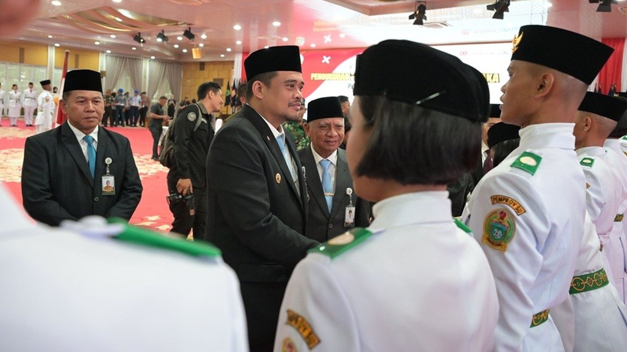 Gubernur Sumut Bobby Nasution Kukuhkan Paskibraka Sumut 2025