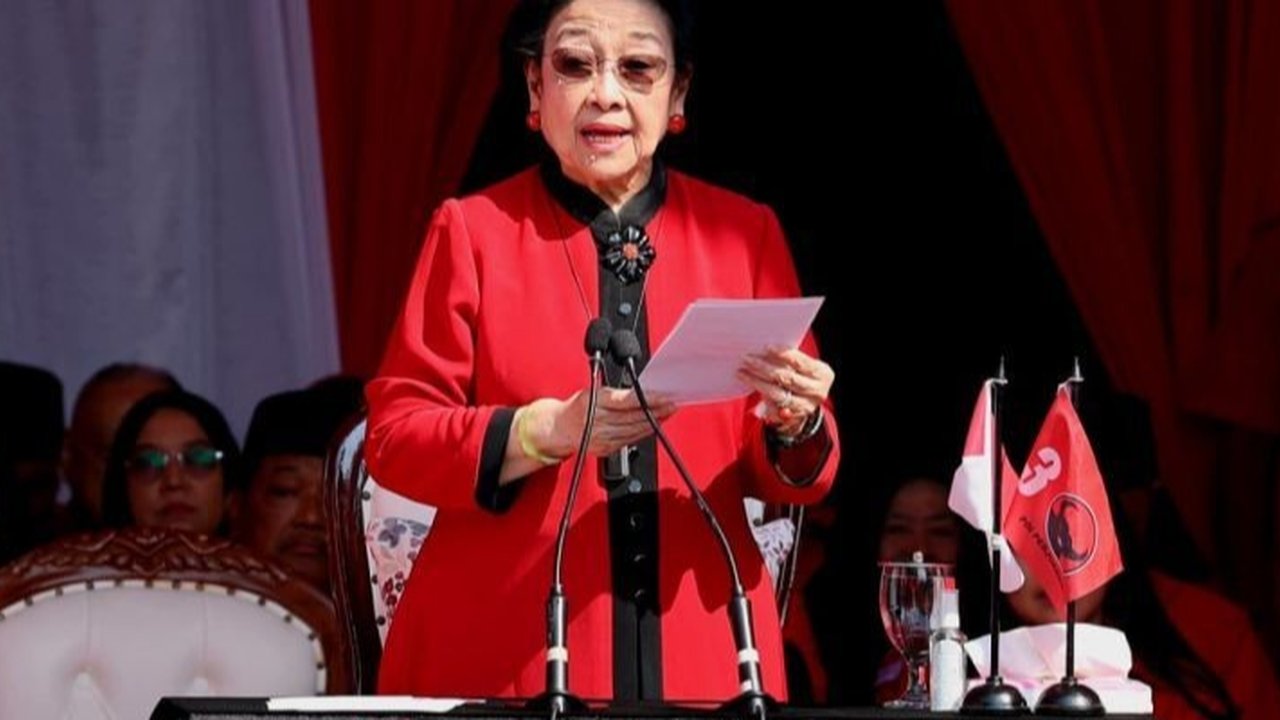 Megawati Soekarnoputri menegaskan bahwa kemerdekaan Indonesia bukanlah hadiah, melainkan hasil perjuangan. Simak pesan pentingnya bagi bangsa dan kader PDIP.