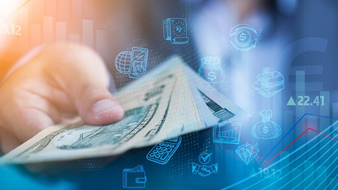 Ilustrasi perencanaan keuangan oleh pasangan muda (Foto by AI)