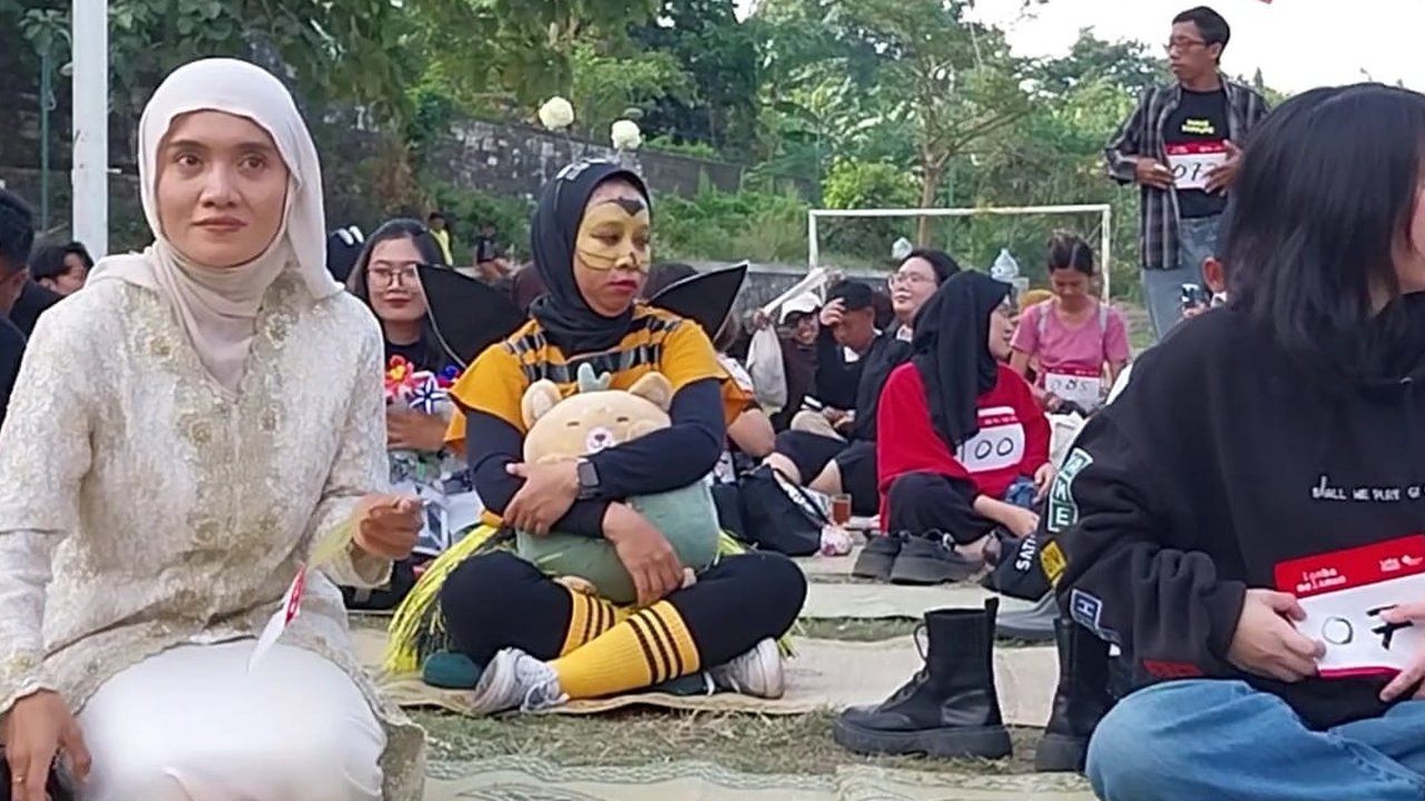 Tak Biasa, Warga Kotagede Yogyakarta Bikin Lomba Melamun Peringati HUT RI