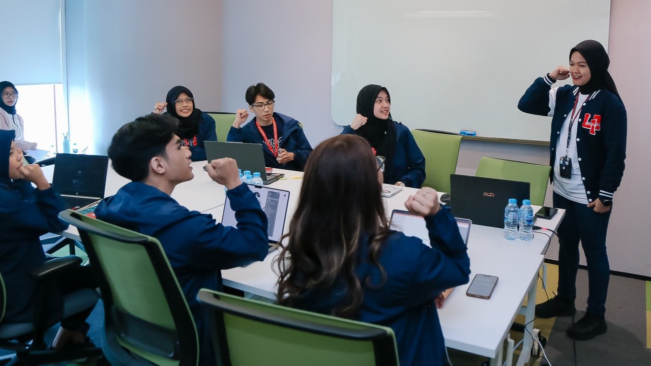 Digistar Class Intern Batch 1 Sukses Cetak 230 Talenta Digital Masa Depan