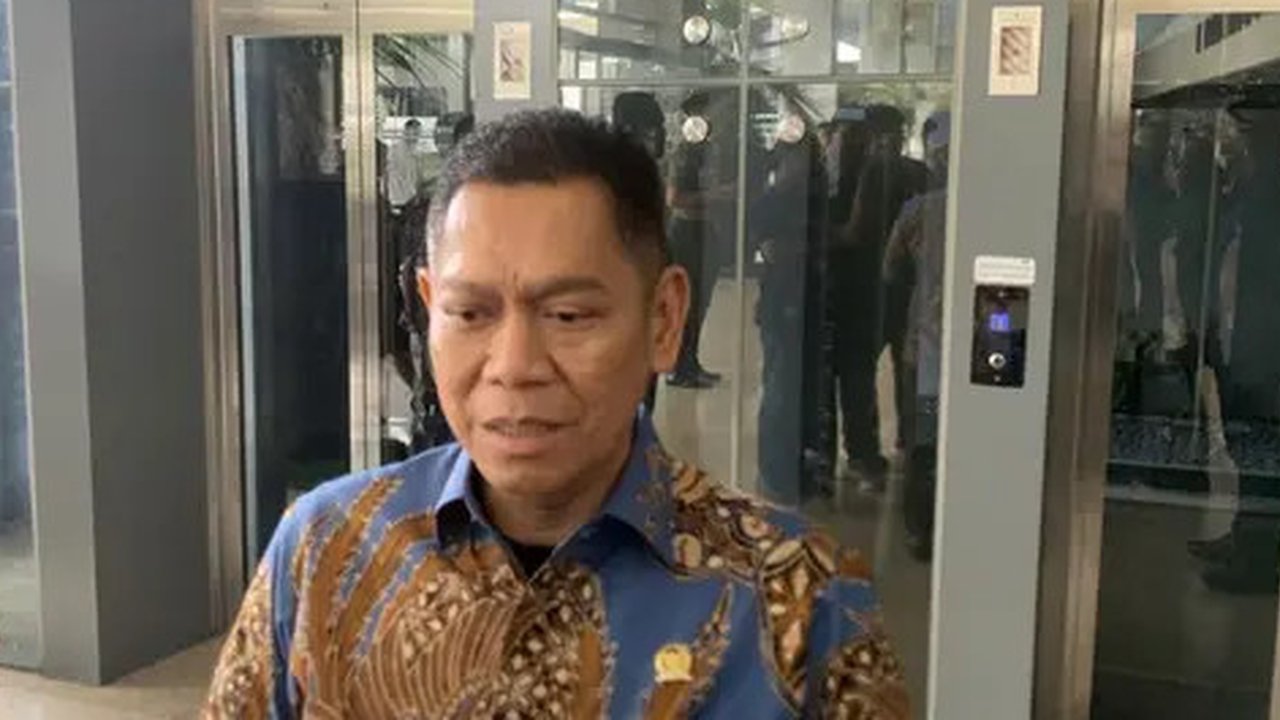 Wakil Ketua DPR, Adies Kadir. (Liputan6.com/Delvira Hutabarat)